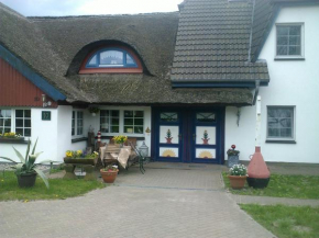 Pension Martens - Gaubenwohnung in Wieck Am Darß